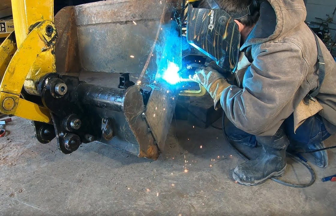 Digger Bucket Repair